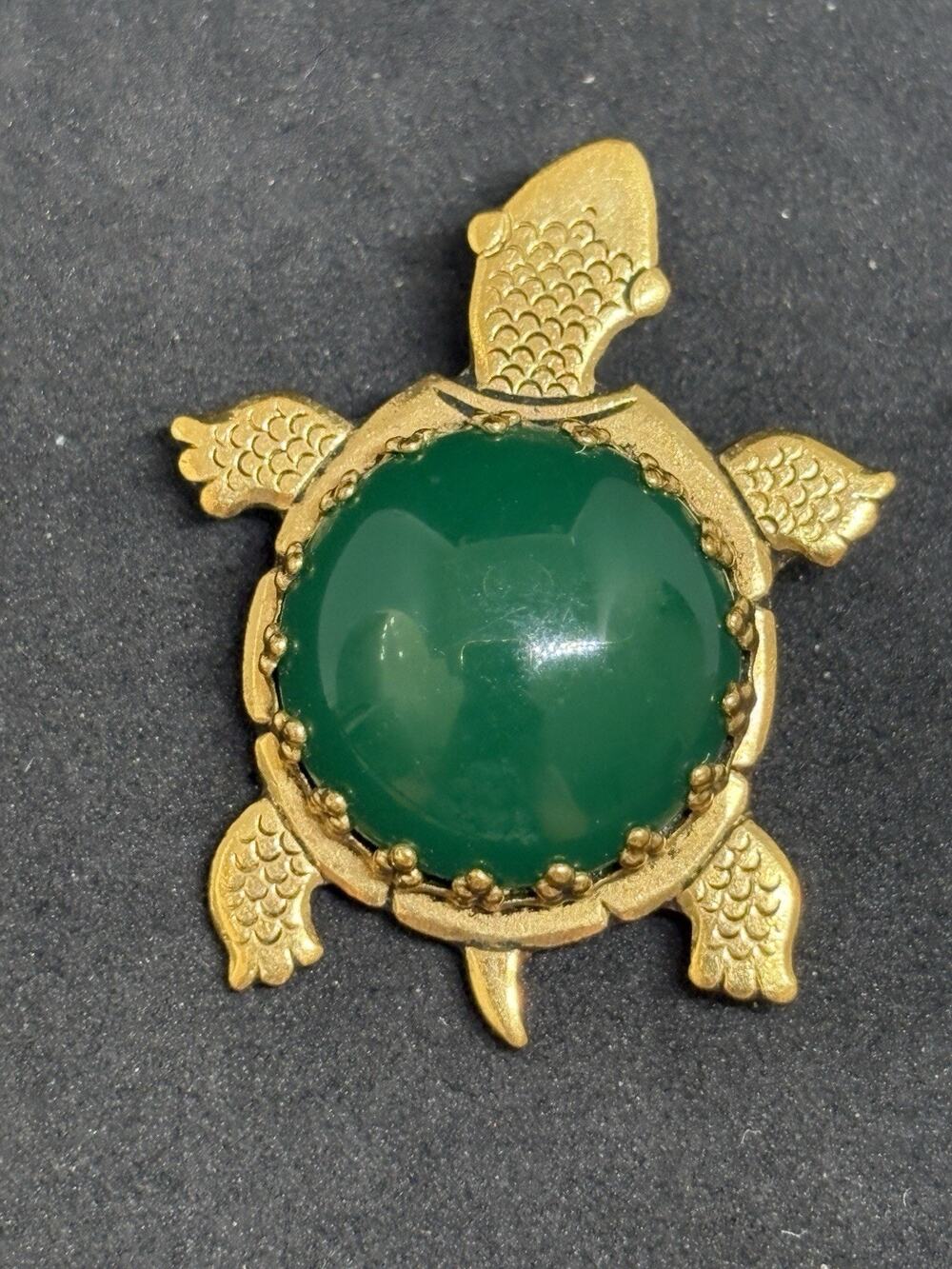 “Vintage Zoe Coste France Gold Tone Turtle Brooch Green Cabochon Signed
